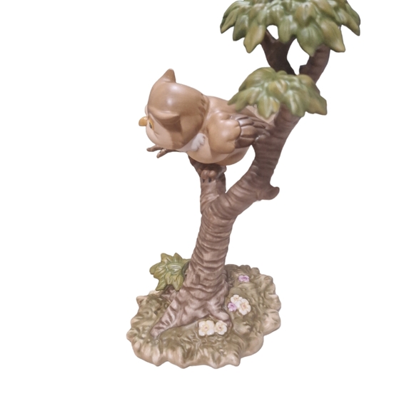 Walt Disney CC Friend Owl "What's Going On Around Here?"  Bambi Figurine In Box - Picture 3 of 12